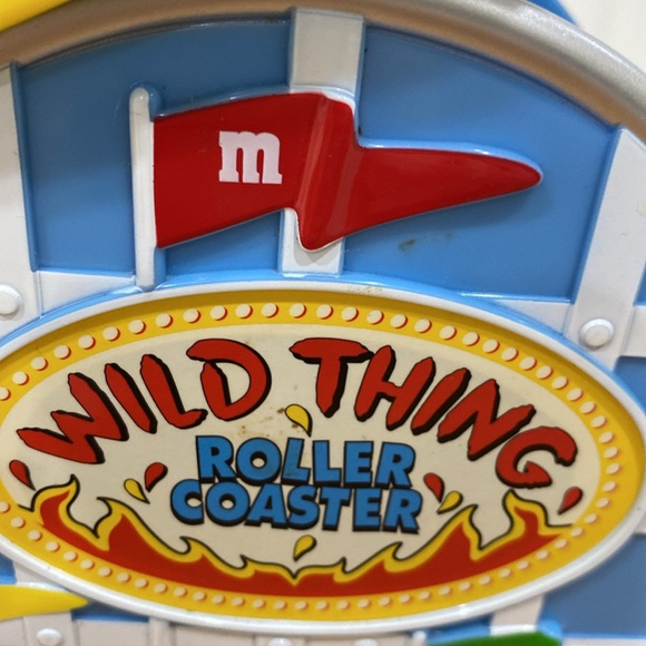 M&M’s, vintage candy dispenser. - Picture 7 of 13